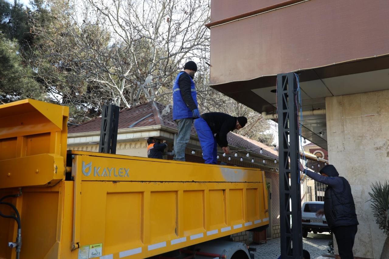 Suraxanıda genişmiqyaslı abadlıq və təmizlik işləri aparılır - FOTOLAR